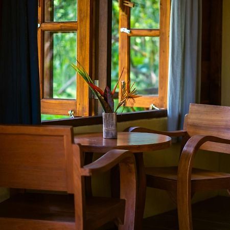 Monkey Mansion - Jungalows & Tours Khao Sok National Park エクステリア 写真